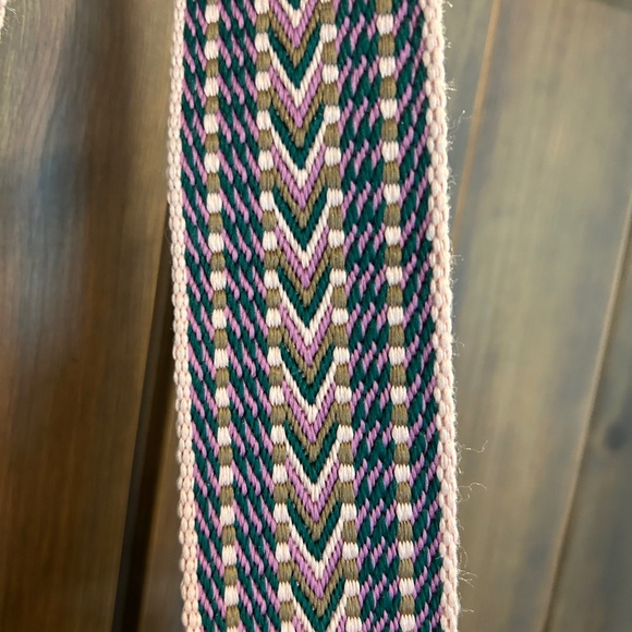 Anthropologie Urban Originals Slingbag. - Picture 9 of 9